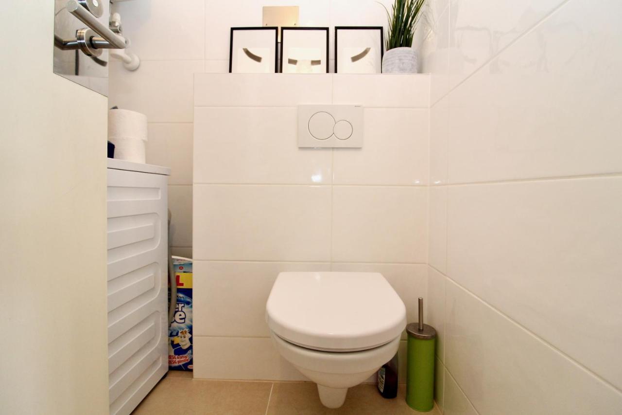 וינה Balcony Apartment - Next To Opera מראה חיצוני תמונה