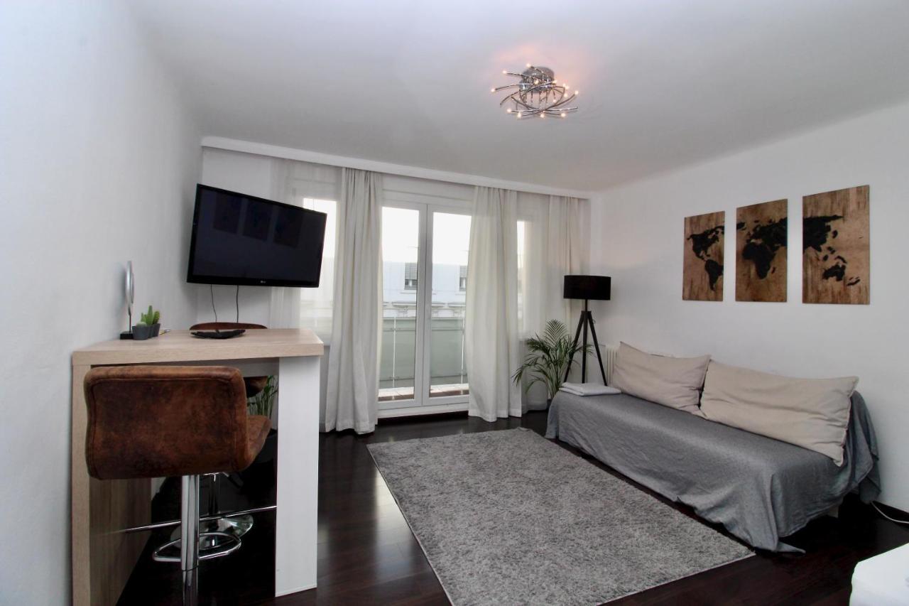 וינה Balcony Apartment - Next To Opera מראה חיצוני תמונה