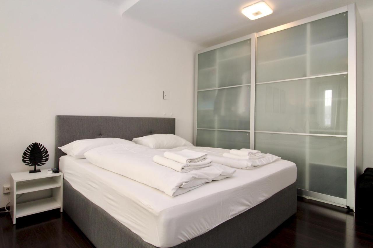 וינה Balcony Apartment - Next To Opera מראה חיצוני תמונה